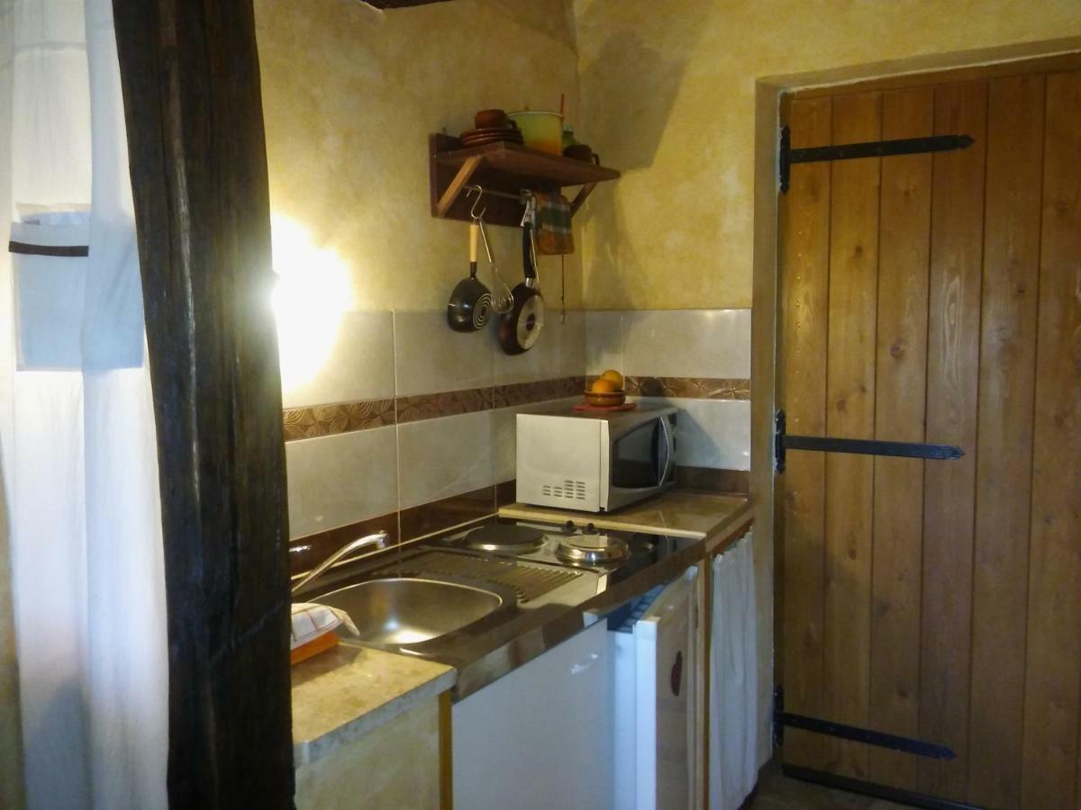 Apartment Staleta Tartuf Livade Exterior photo